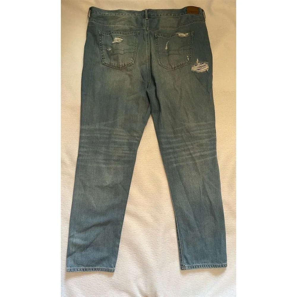 American Eagle Outfitters Hi Rise Girlfriend Jeans Light Wash Distressed 20 Long - Picture 2 of 7